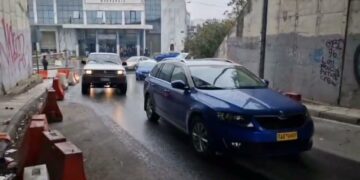 Θεσσαλονίκη: Οδηγοί ταξί και πωλητές λαϊκών αγορών σε κοινή μηχανοκίνητη πορεία προς τα Μάλγαρα – Θα διαμαρτυρηθούν μαζί με τους αγρότες- Δείτε βίντεο