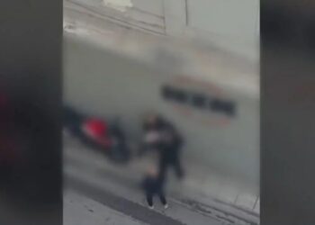 Αμπελόκηποι: Πατέρας παράτησε το μωρό μέσα στο αυτοκίνητο και κατέβηκε για να τσακωθεί με άλλον οδηγό