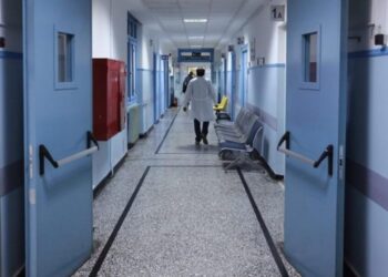 Κινδύνεψε να χάσει το μάτι του περιμένοντας επί ώρες σε νοσοκομείο στη Θεσσαλονίκη