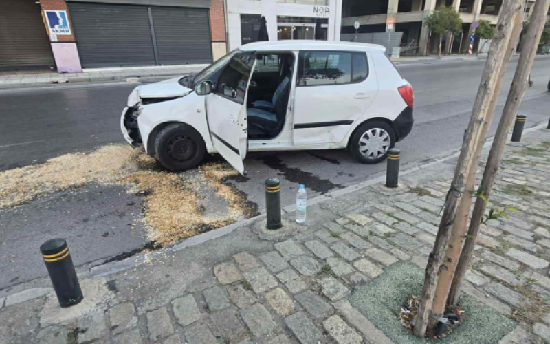 Θεσσαλονίκη: Μεθυσμένος προκάλεσε τροχαίο στο κέντρο – Έπεσε πάνω σε ΙΧ