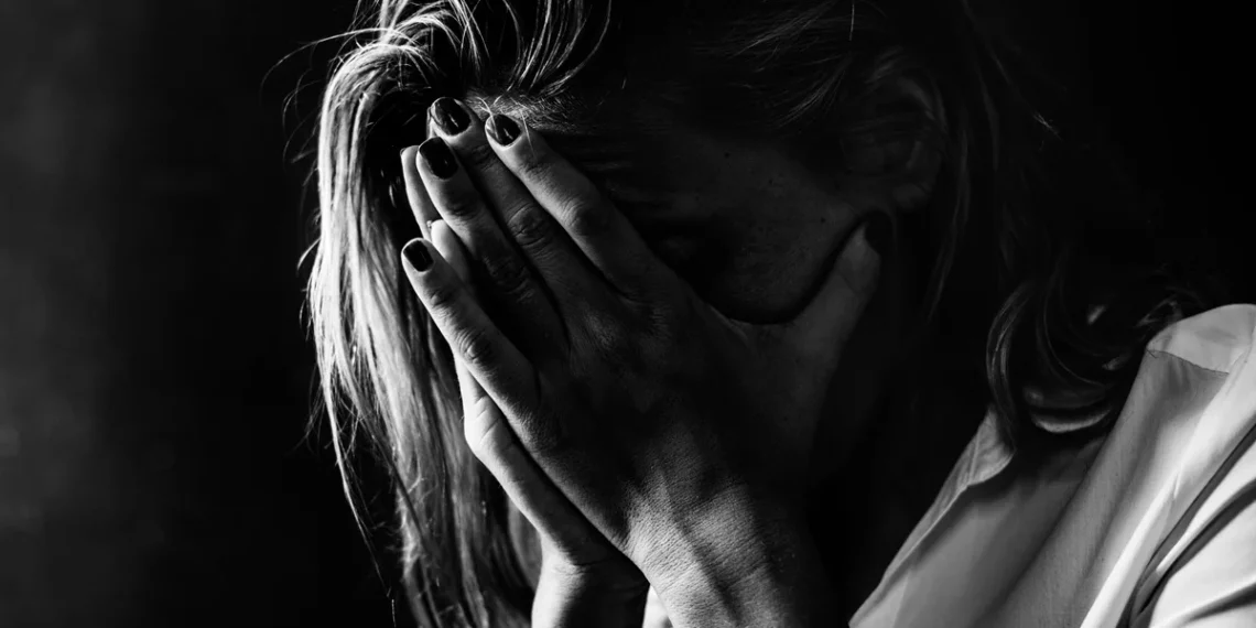 Θεσσαλονίκη: Εφιάλτης για 23χρονη από τον πρώην σύντροφό της – Τη βίασε και την απειλούσε με revenge porn μετά τον χωρισμό