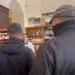 Σταυρούπολη: Παρέμβαση του Ρουβίκωνα σε φαρμακείο – “Ανύπαρκτες άδειες, απλήρωτες υπερωρίες” – Βίντεο