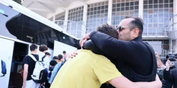 ΥΠΕΞ: Επαναπατρίστηκαν οι πρώτοι 162 Έλληνες από τη Μέση Ανατολή
