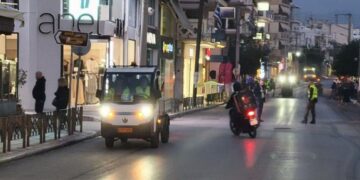 «Τρελή» πορεία ΙΧ στον Εύοσμο – Μεθυσμένος οδηγός προκάλεσε τροχαίο