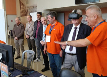 Δήμος Κορδελιού – Ευόσμου: Σε πλήρη εξέλιξη το πρόγραμμα επιμόρφωσης εκπαιδευτικών με VR για τη διαχείριση σεισμού σε σχολικό περιβάλλον