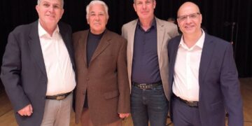 Ο Δήμος Κορδελιού Ευόσμου τίμησε ιεροψάλτες με πολυετή προσφορά