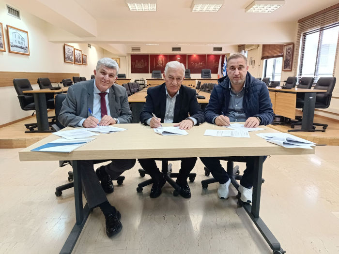 Υπογράφτηκε η προγραμματική σύμβαση εκπόνησης μελέτης για τη συντήρηση της γέφυρας της Λεωφόρου Δενδροποτάμου