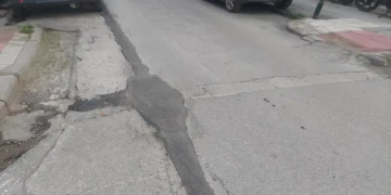 Δήμος Κορδελιού Ευόσμου: Συμφωνία κυριών με τους οργανισμούς για τα μπαλώματα στους δρόμους – Προγραμματισμός εργασιών, ξεκινούν ασφαλτοστρώσεις