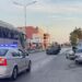 Μοναστηρίου: Αυτοκίνητο “καρφώθηκε” πάνω σε παρκαρισμένα ΙΧ και τούμπαρε (Βίντεο)