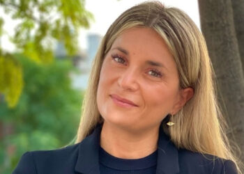 Μαρία Πουρσανίδου: «Τι απέγιναν τα υπόλοιπα 3 καδοπλυστικά μηχανήματα;»