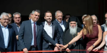 Εγκαινιάστηκαν δύο νέα λύκεια στον δήμο Παύλου Μελά