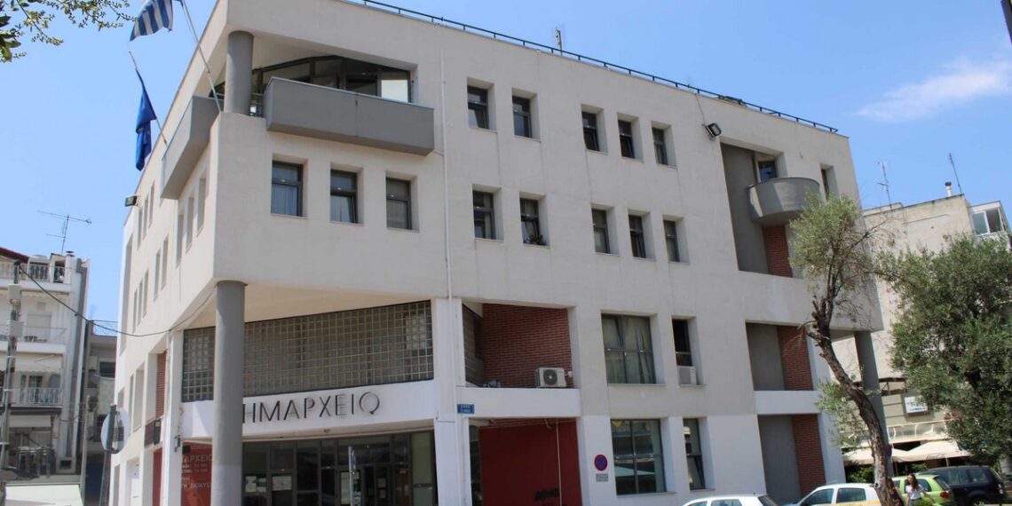 Δήμος Κορδελιού-Ευόσμου: Αποβλήθηκε δημοτικός σύμβουλος – Έρχεται αναφορά στην Αποκεντρωμένη